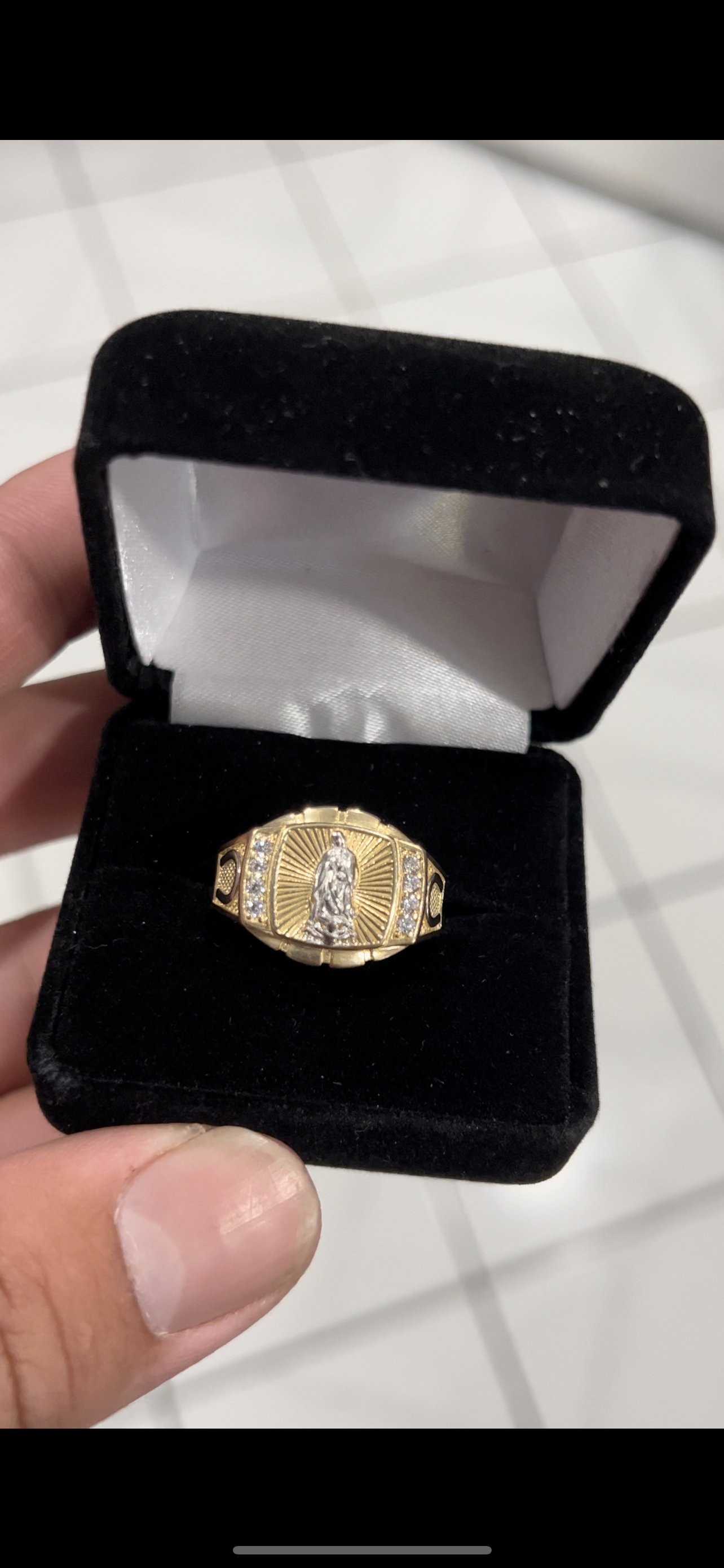 14k real gold virgen Mary ring