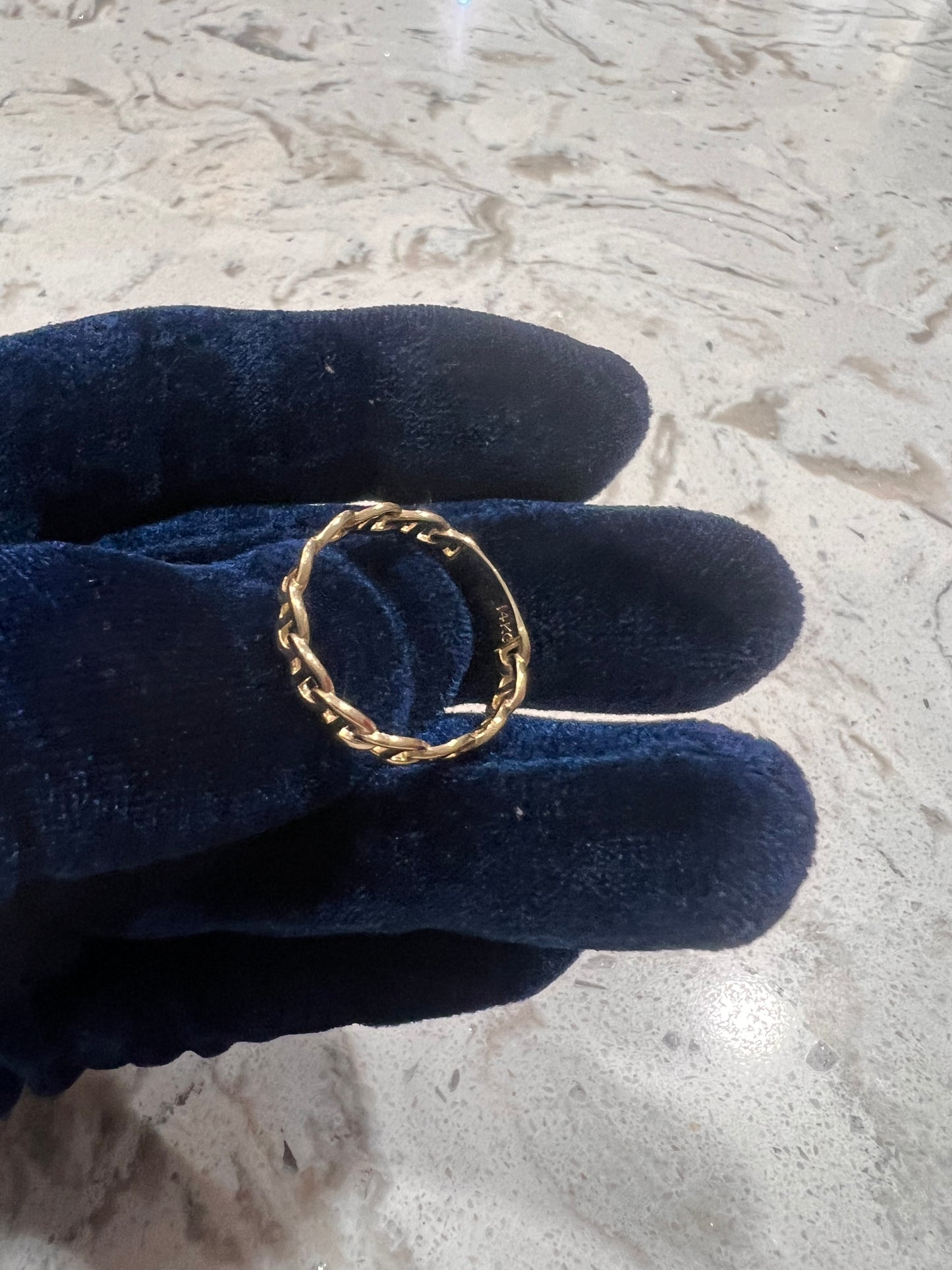 14k real gold Gucci link ring