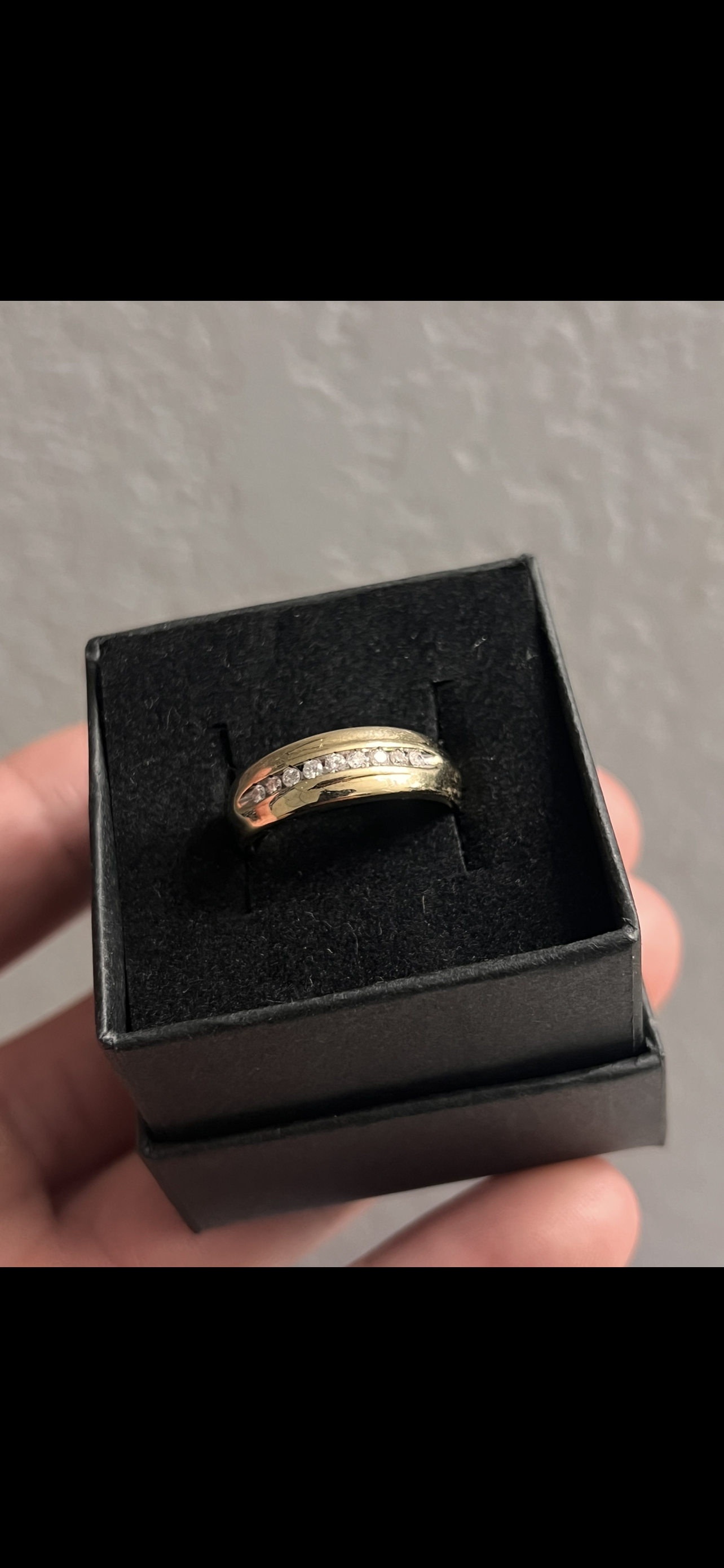 10k real gold diamond band