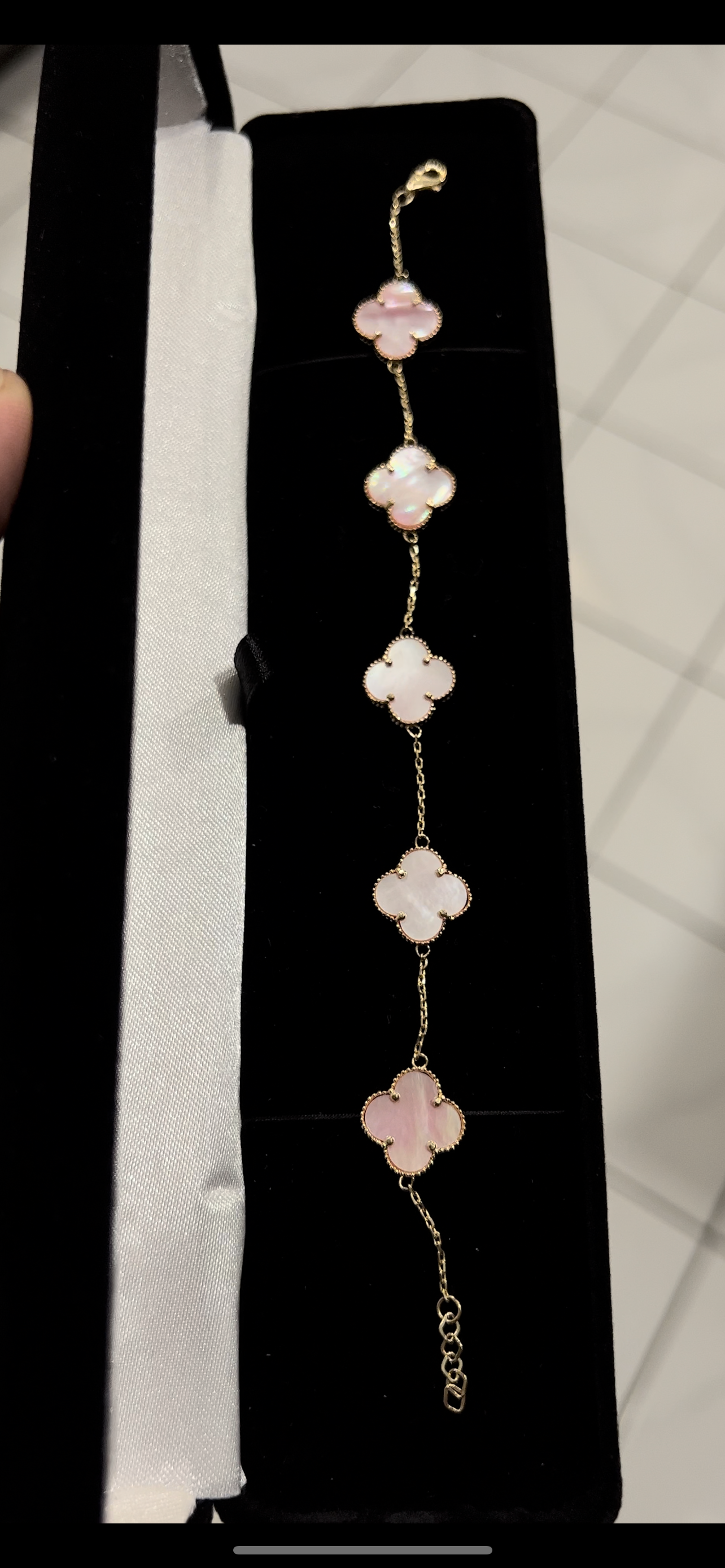 14k real gold mother of Pearl pink Van Cleef🍀