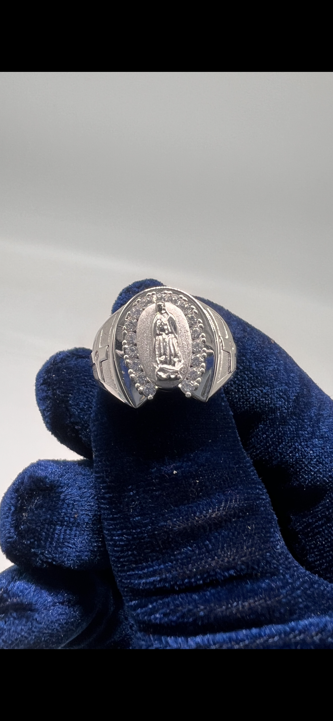 Virgen Mary ring real silver