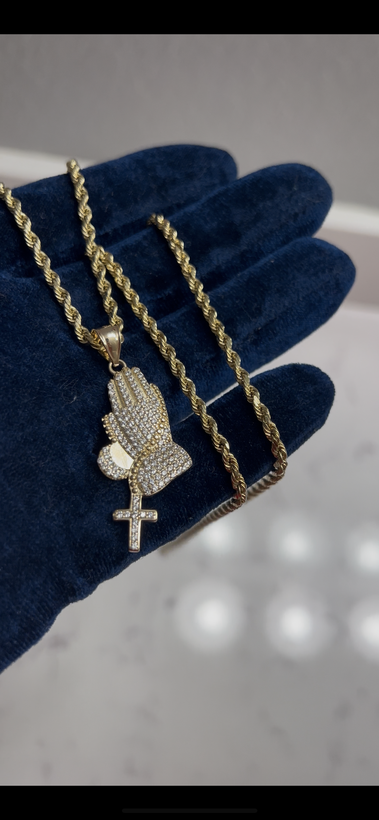 14k real gold praying hands set