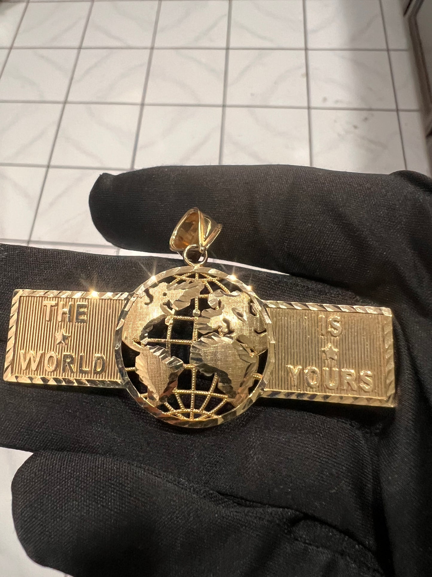 The world is yours pendant 10k real gold