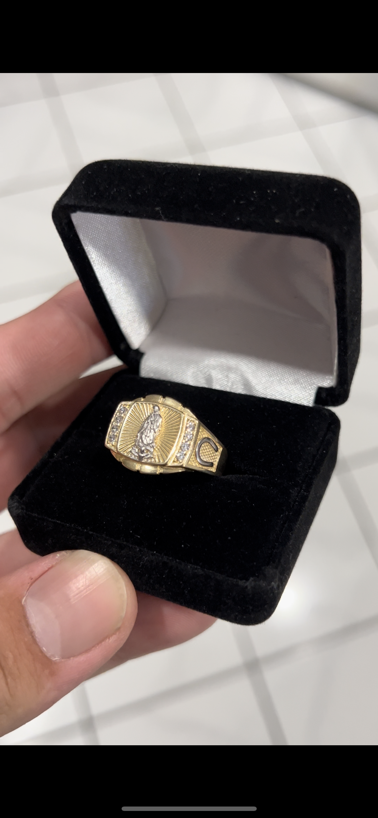 14k real gold virgen Mary ring