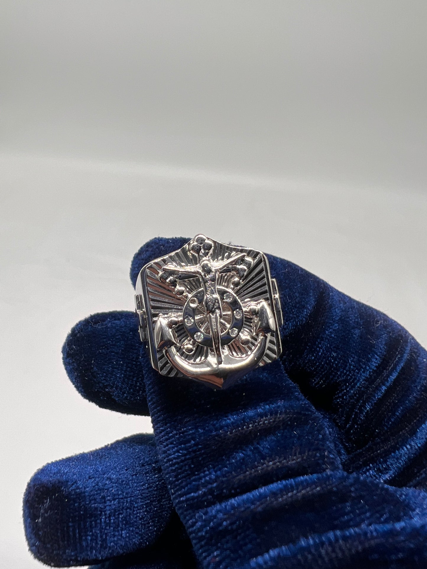 Anchor ring real silver
