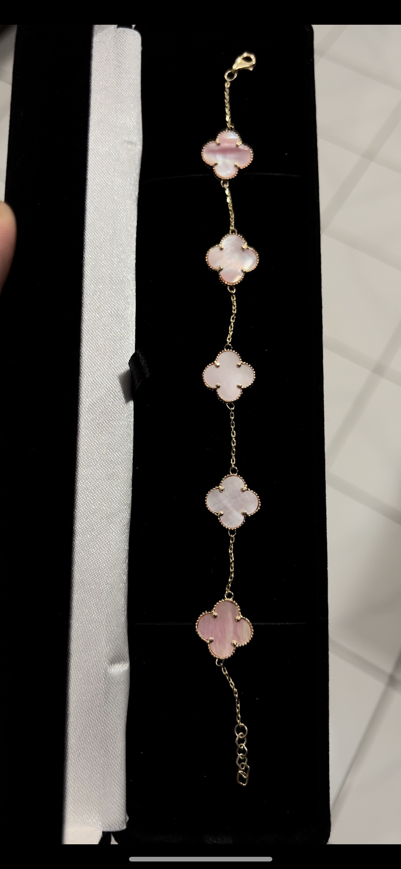 14k real gold mother of Pearl pink Van Cleef🍀