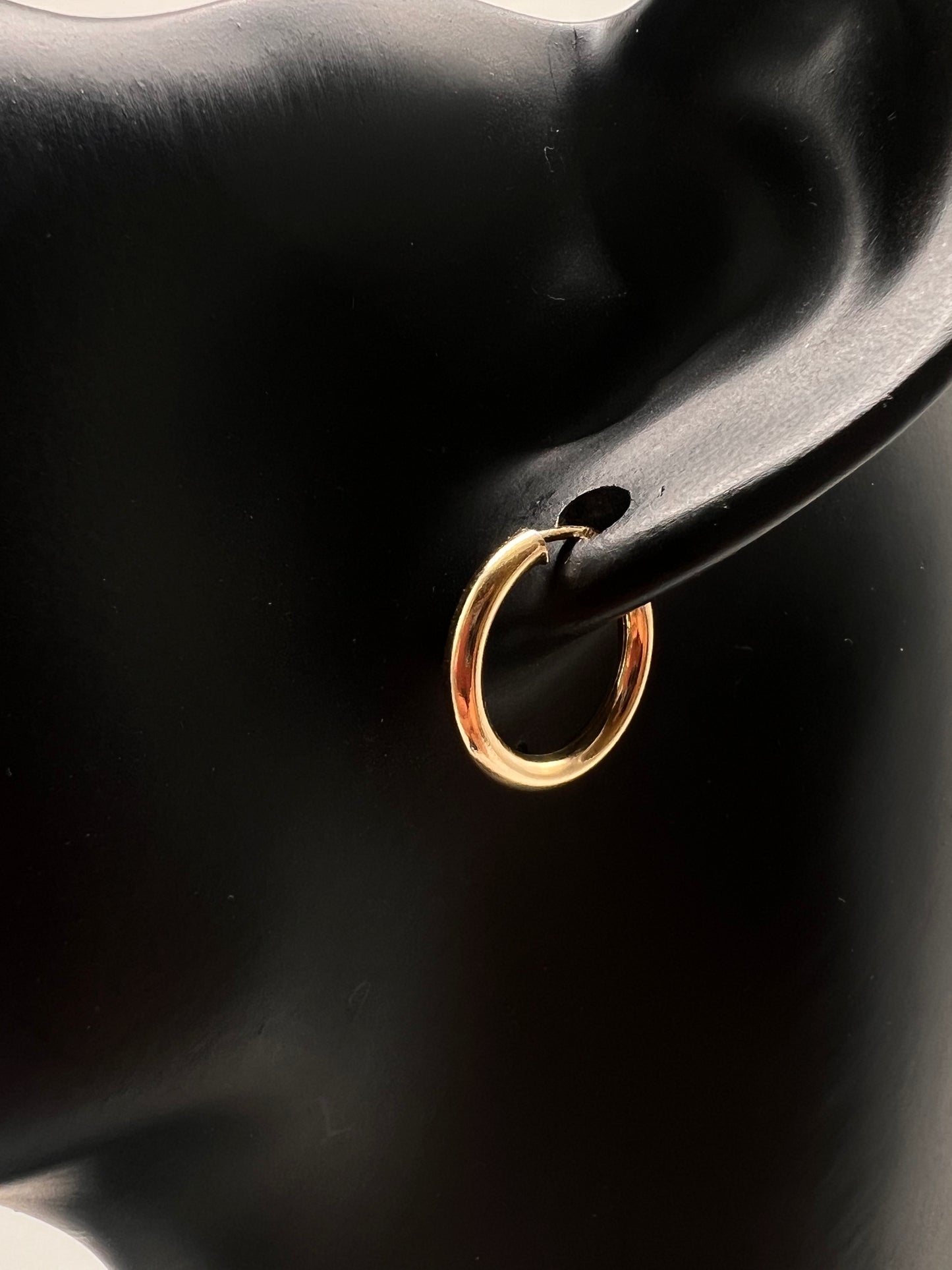 14k gold round small plain hoops
