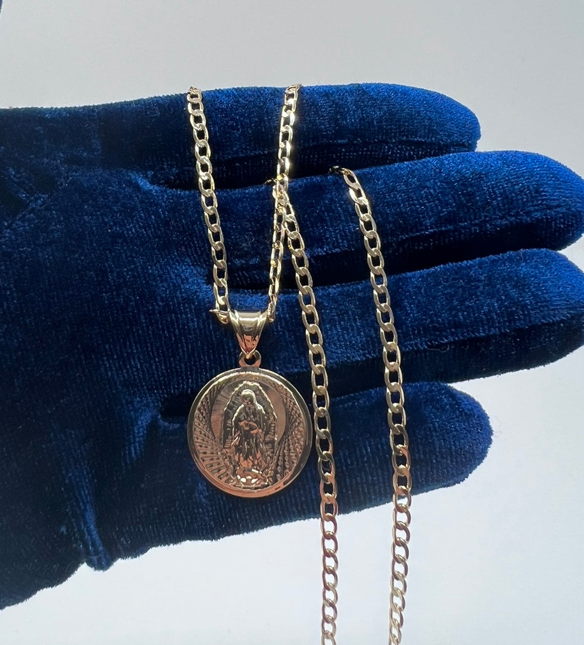 Virgen Mary Medalla Set