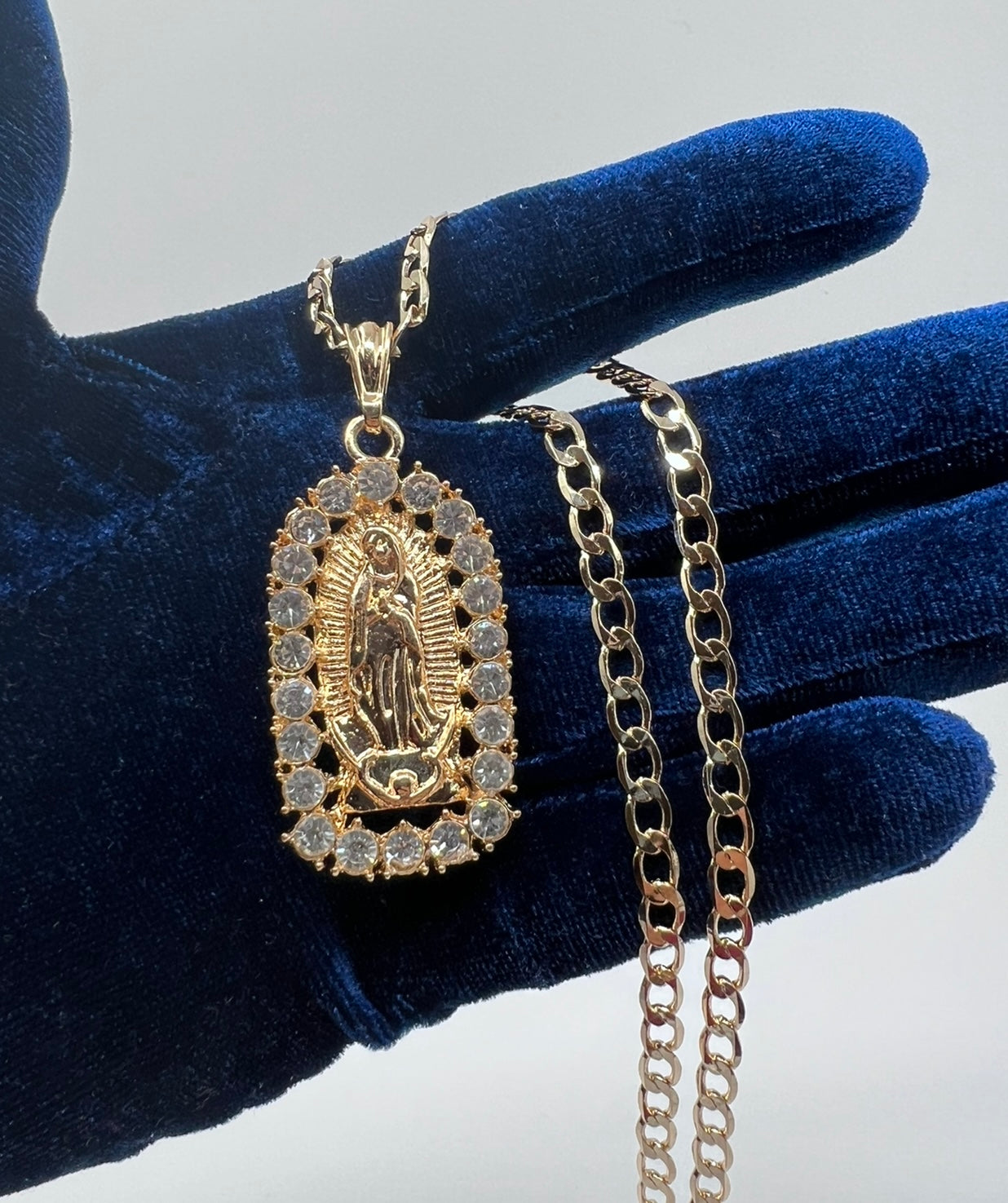 Virgen Mary White Stones
