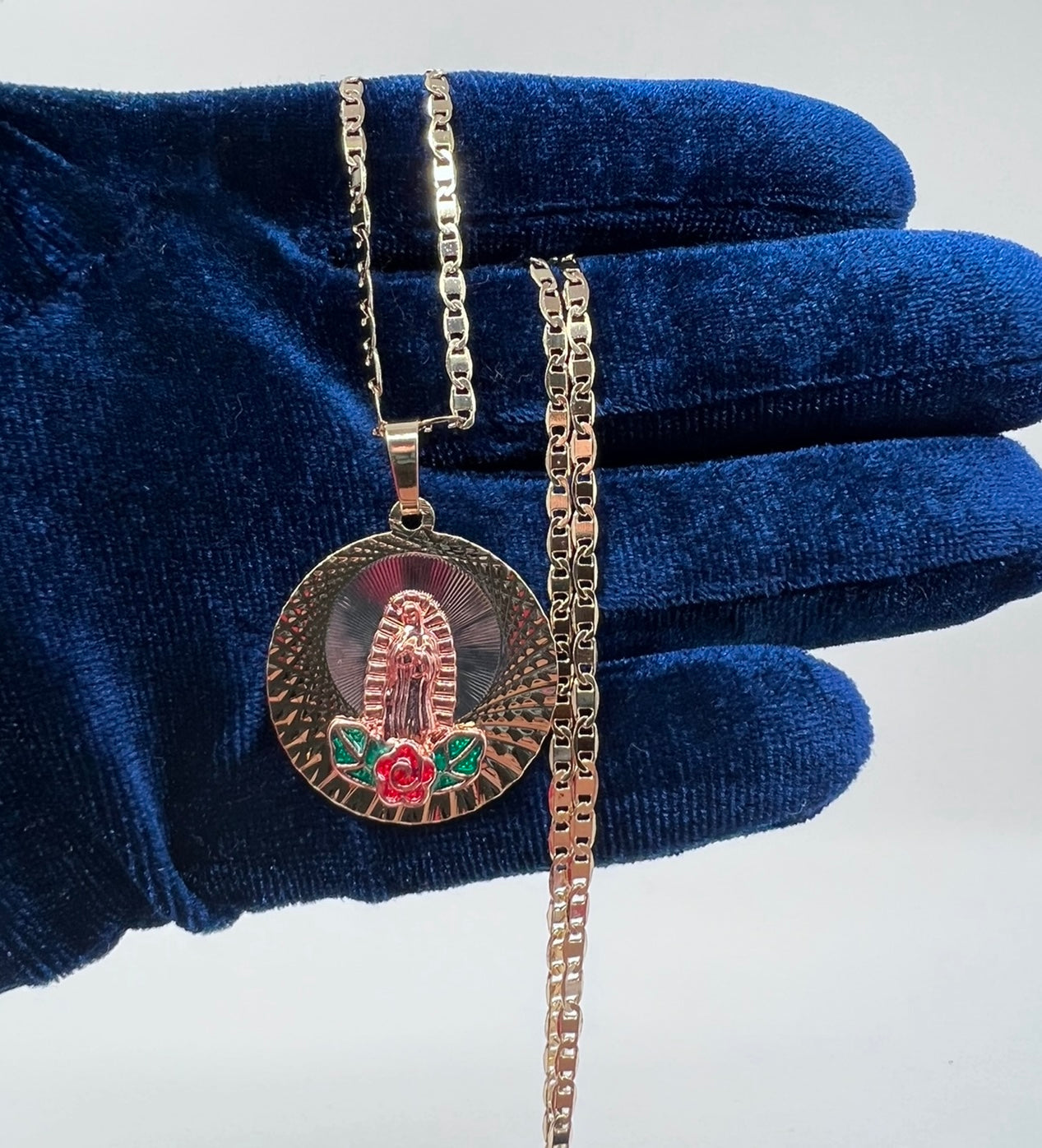 Tri Color Virgen Mary Medalla