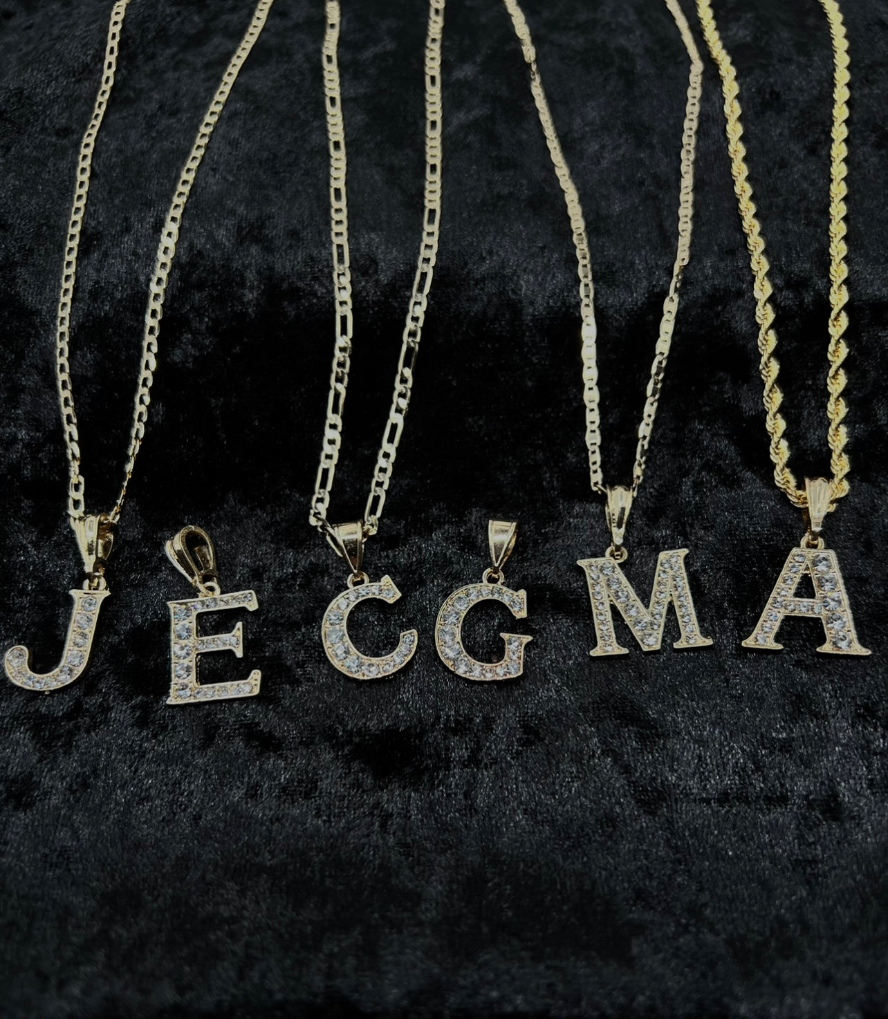 Custom Letter Initial Chainset
