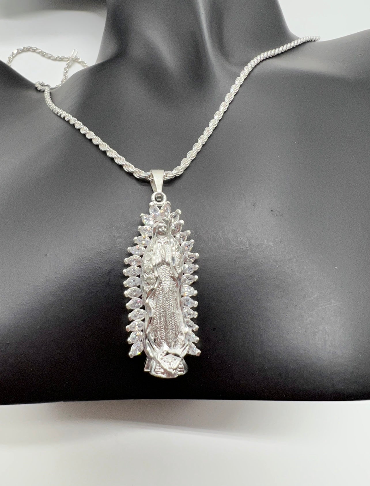 Virgen Mary White Crown .925 Real SIlver