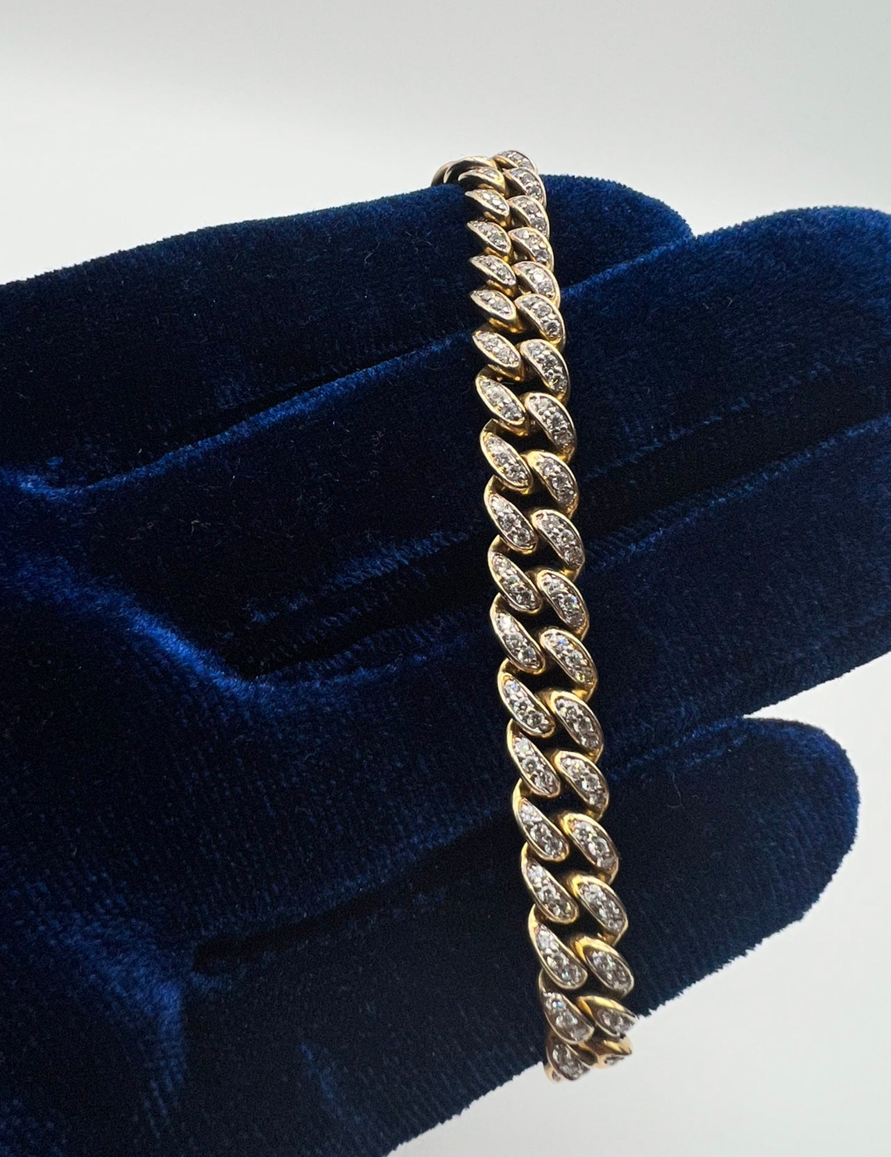 10k Yellow Gold Cuban natural Diamond Bracelet!!