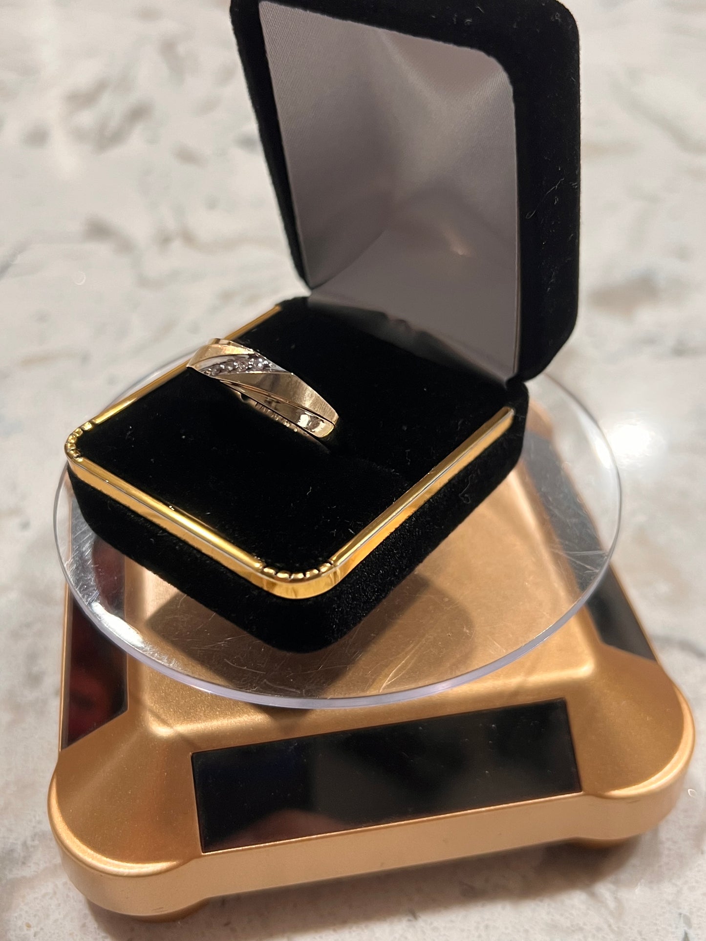 10k real gold diamond band