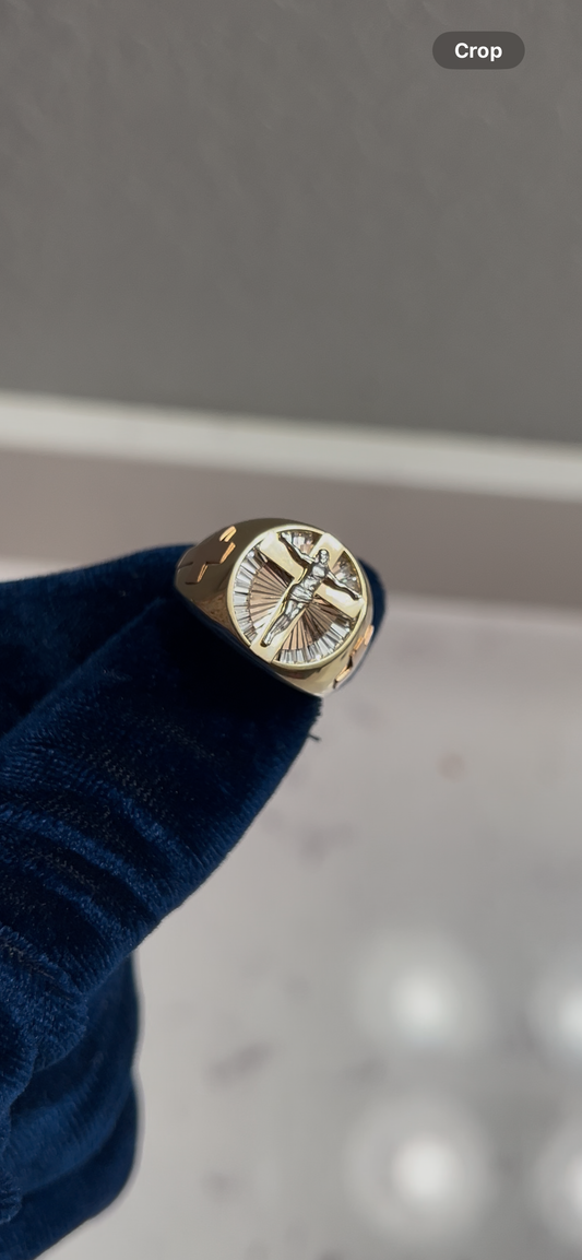 14k real gold beautiful Jesus Ring