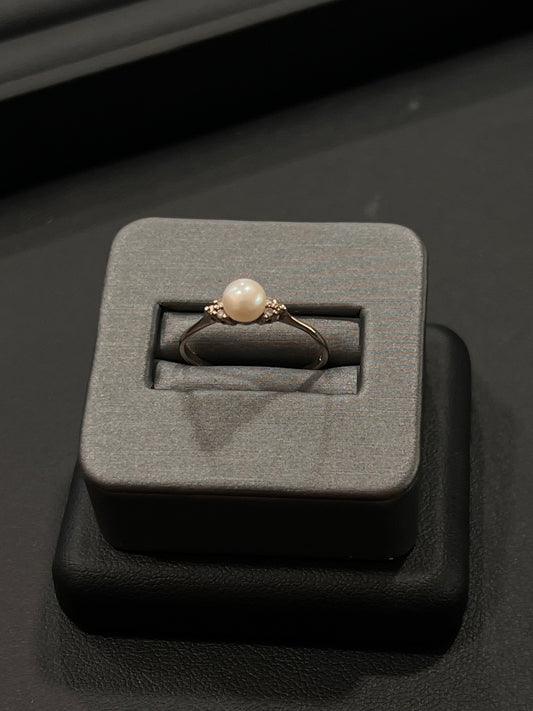 14k white gold pearl ring