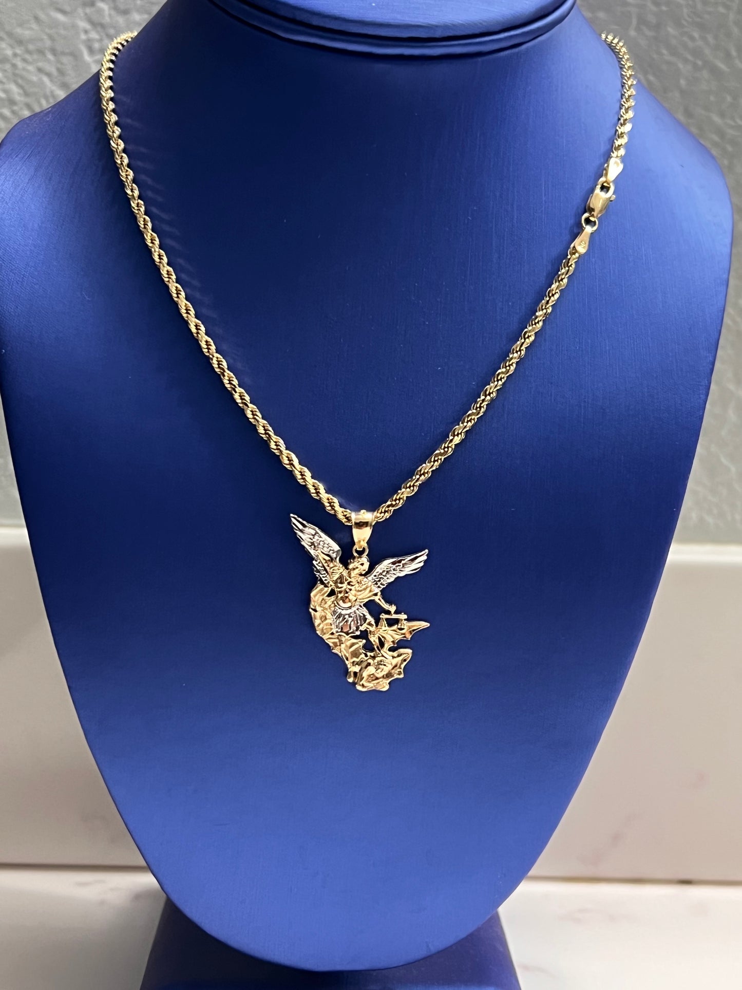 14k real gold San Miguel set