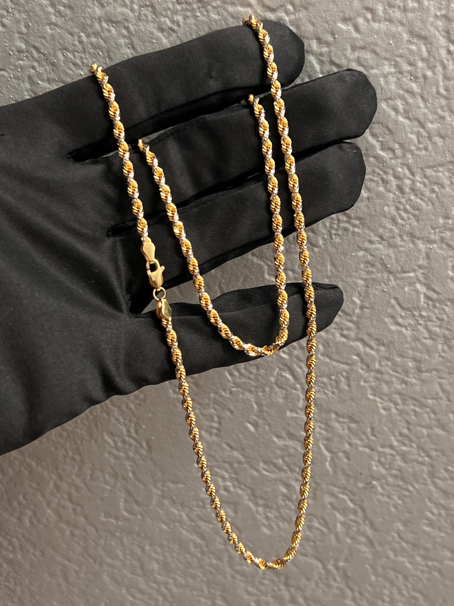 14k solid Diamond cut 3mm rope chain