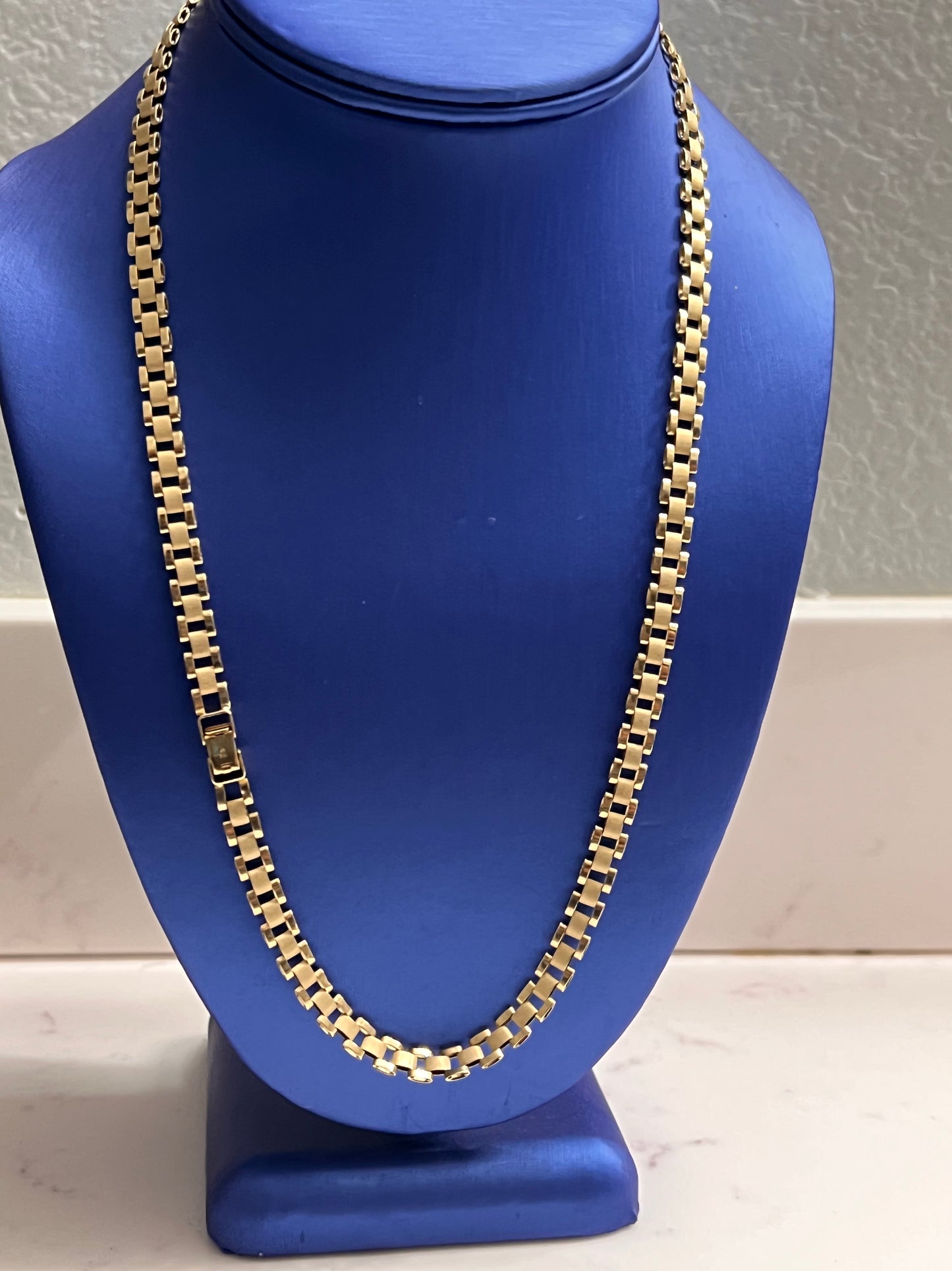 10k Rolex chain 22imch