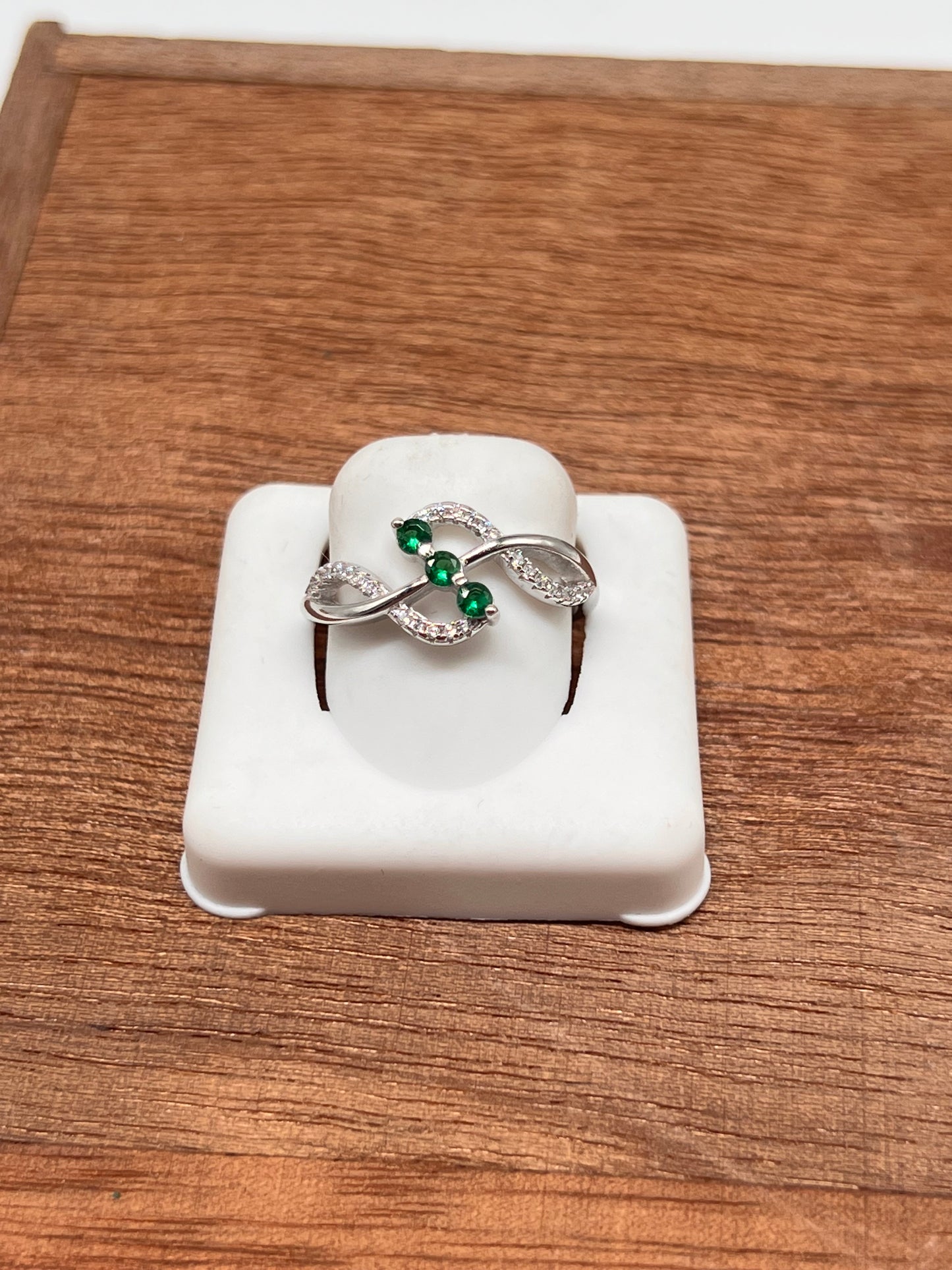 Real silver ring emerald