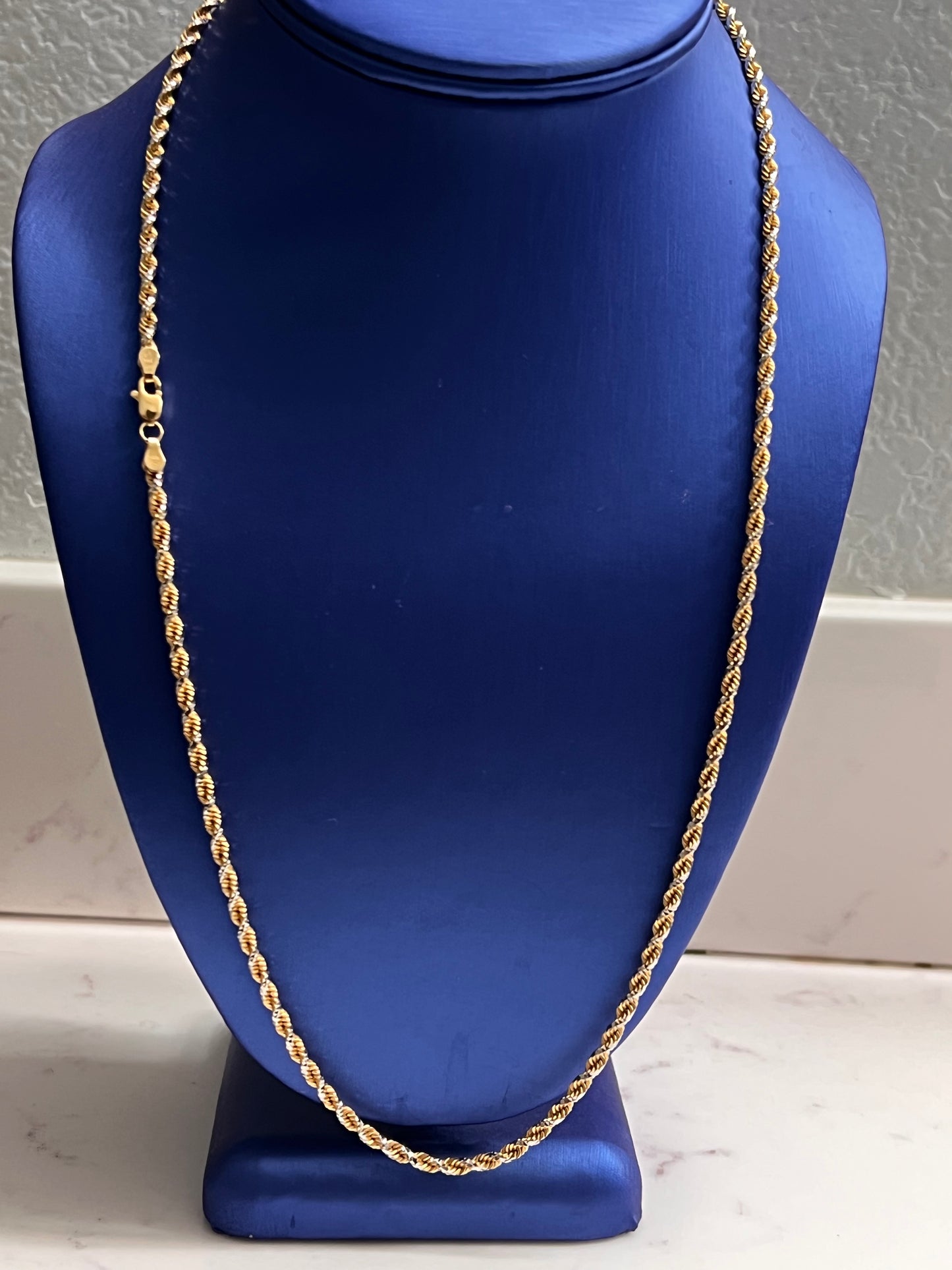 14k solid Diamond cut 3mm rope chain