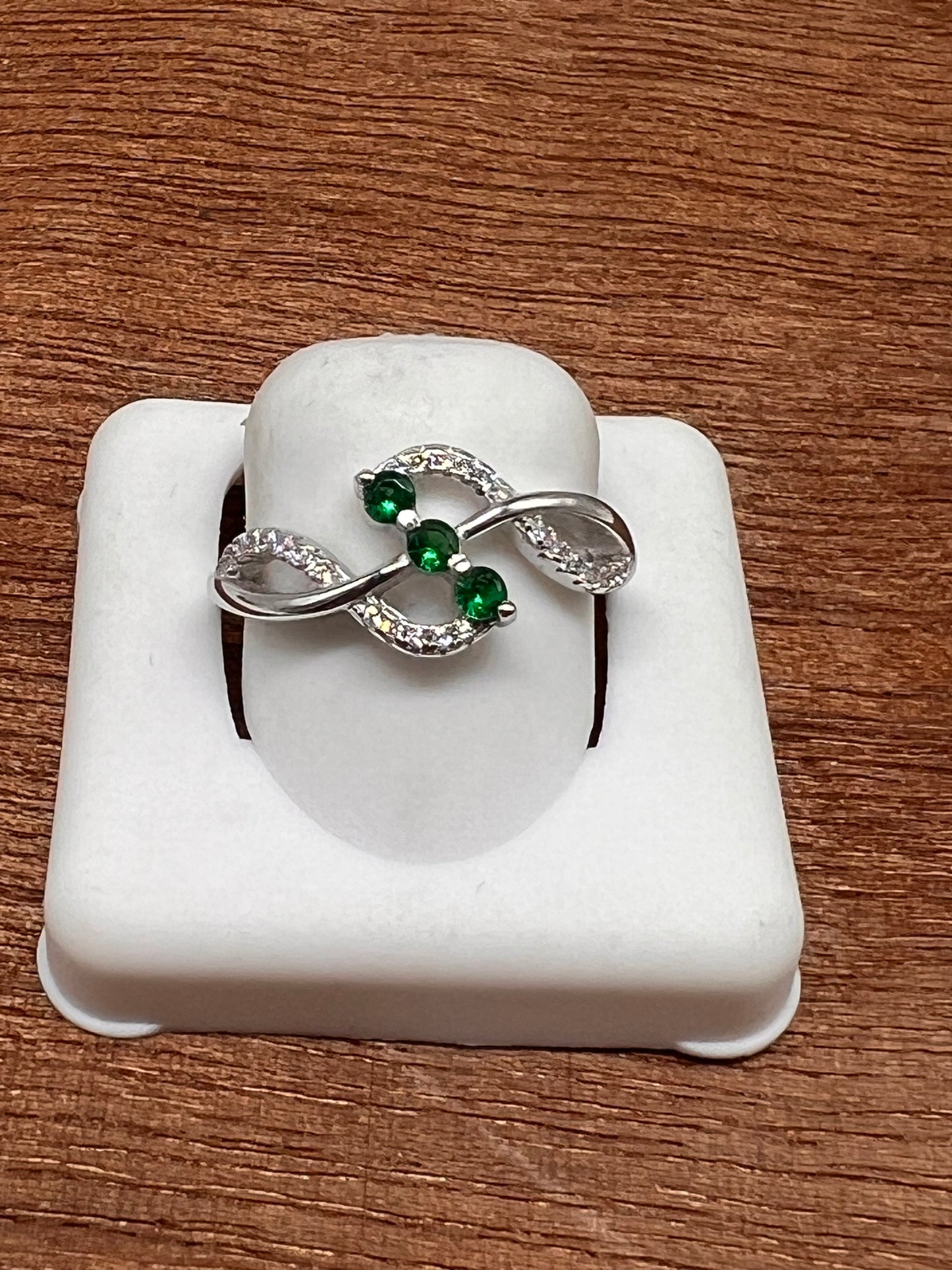 Real silver ring emerald