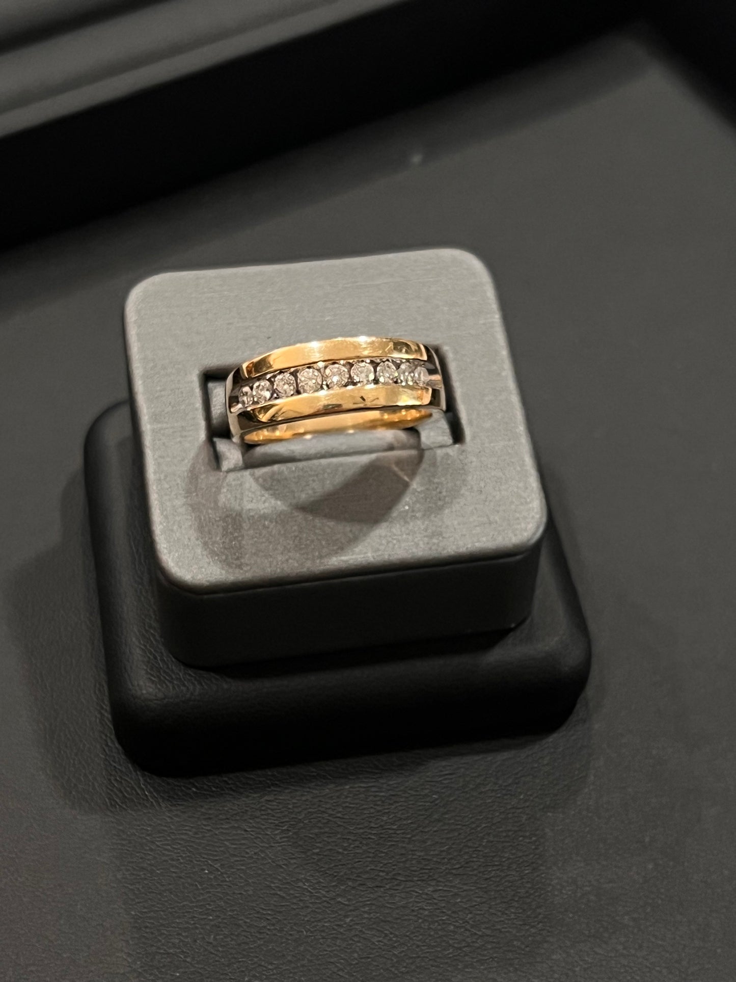 14k gold Diamond band