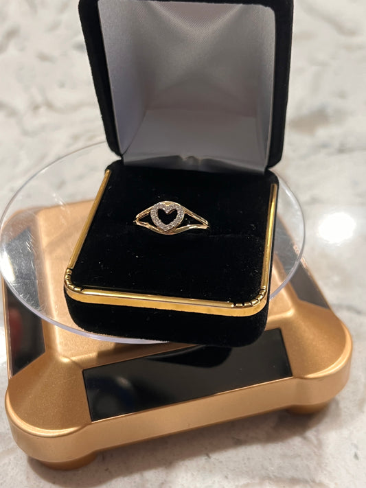 14k gold heart ring