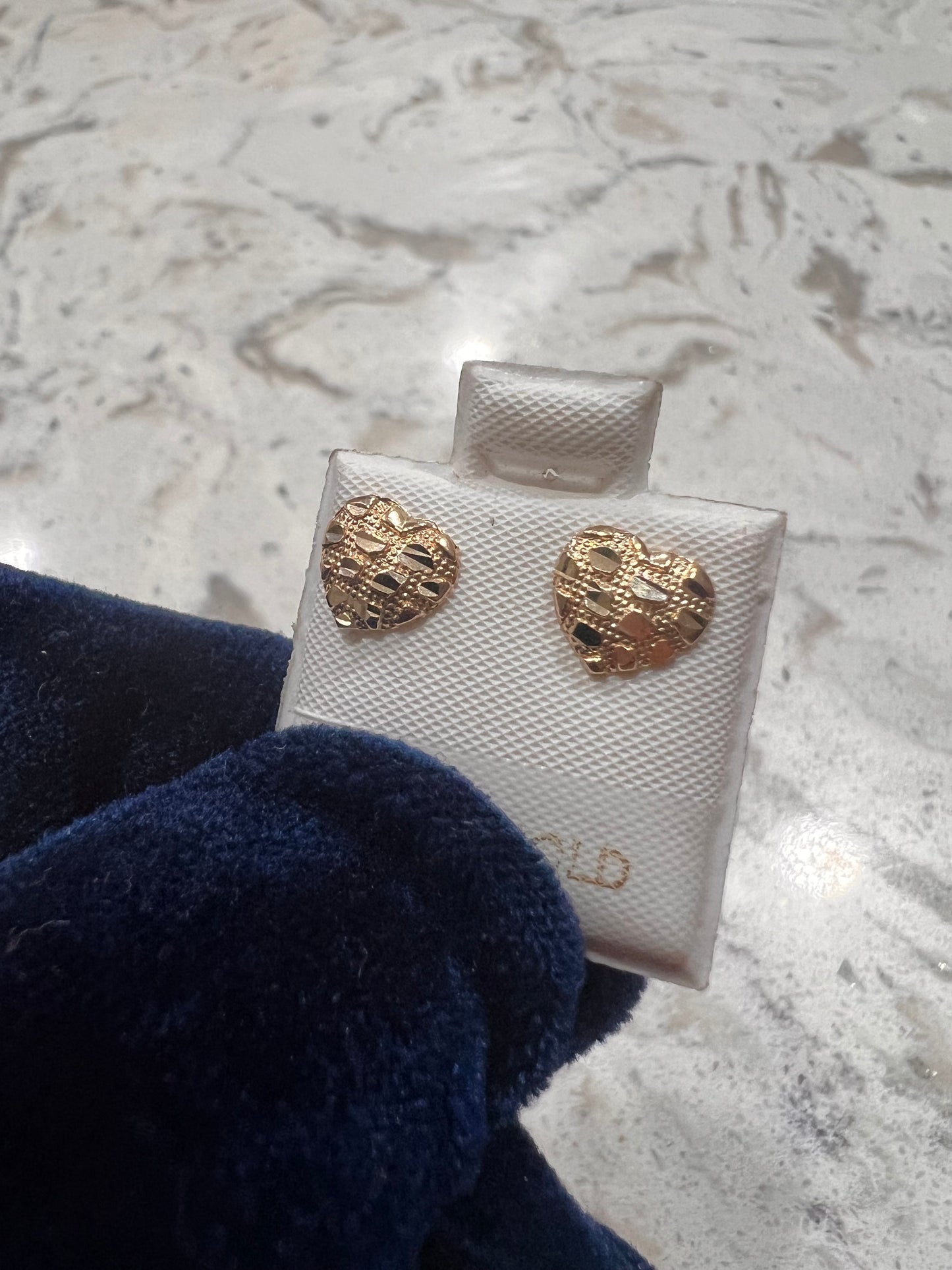 14k small heart nugget earrings