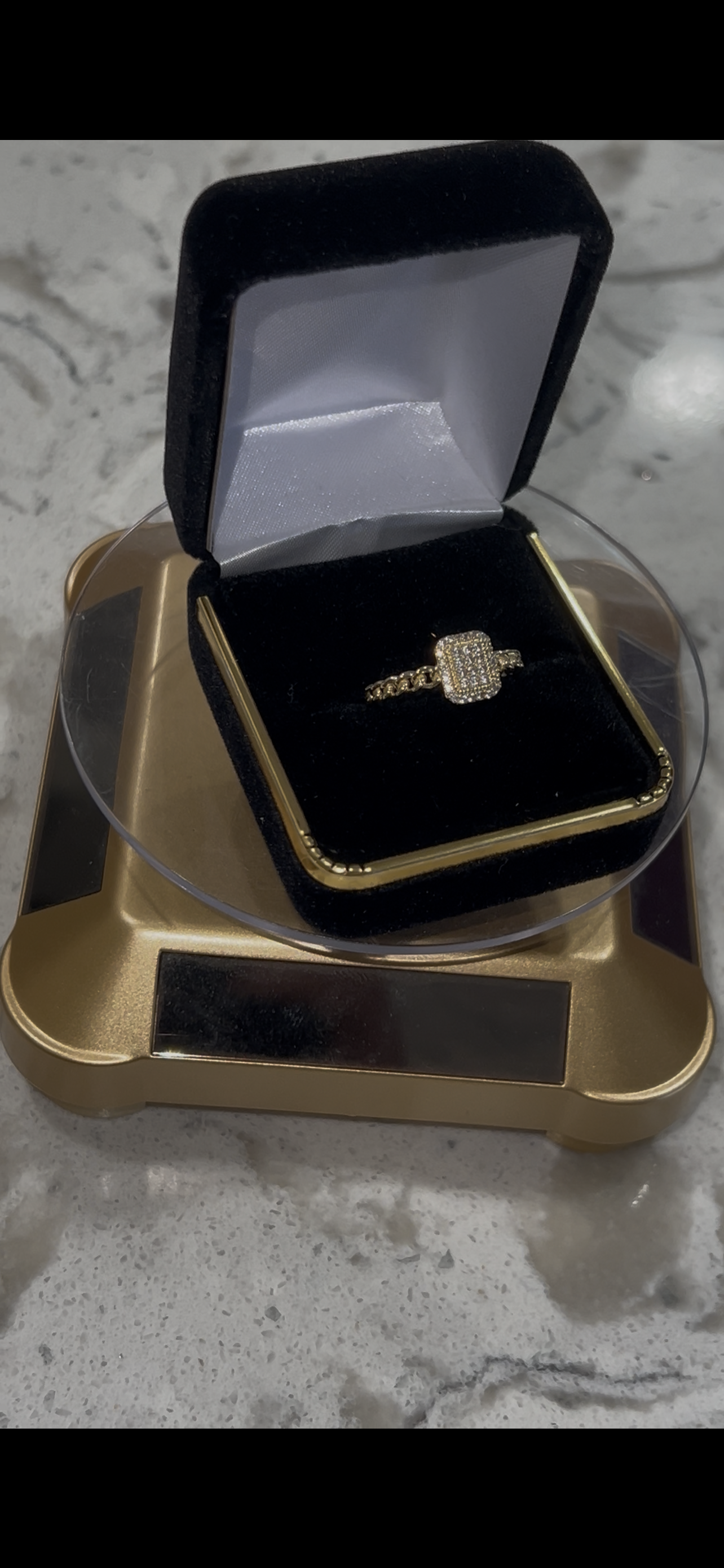 14k real gold baguette shape ring