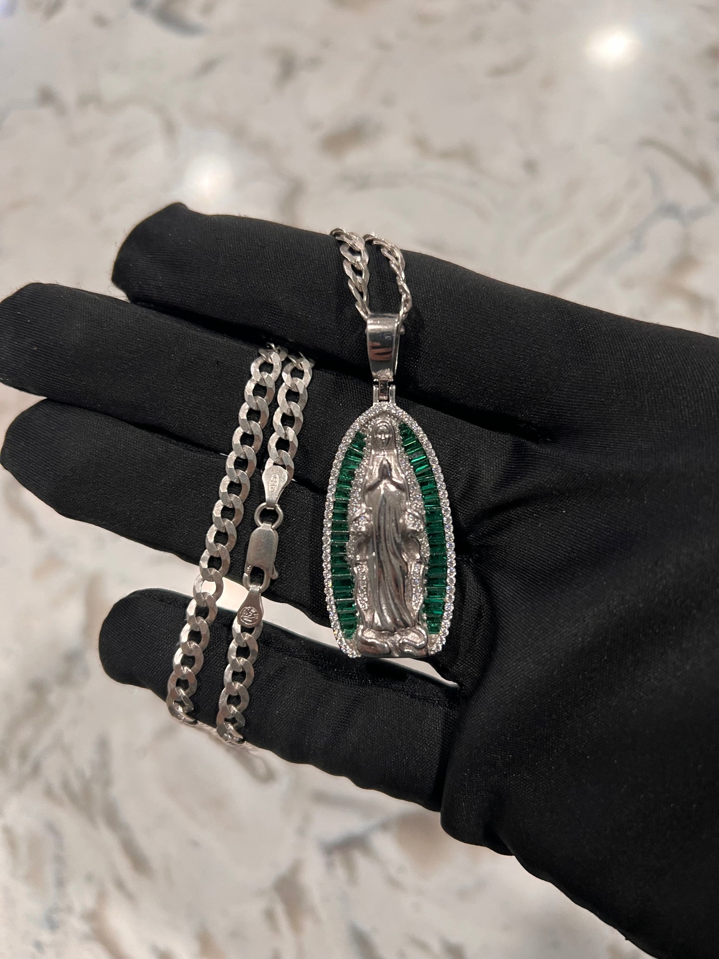 Virgen Mary emerald baguette style