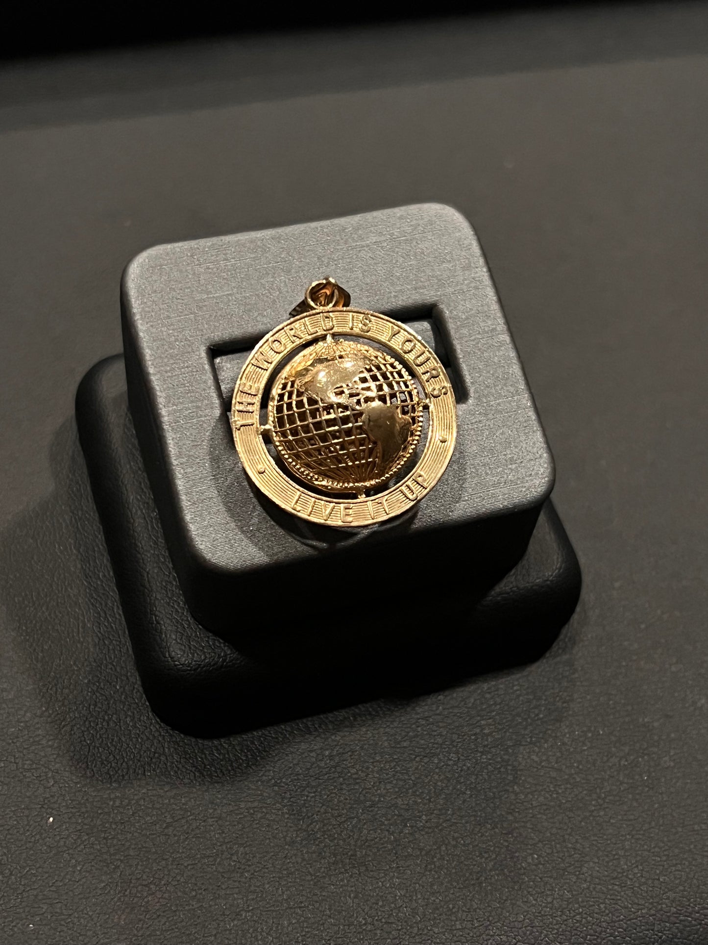 10k real gold the world is yours pendant