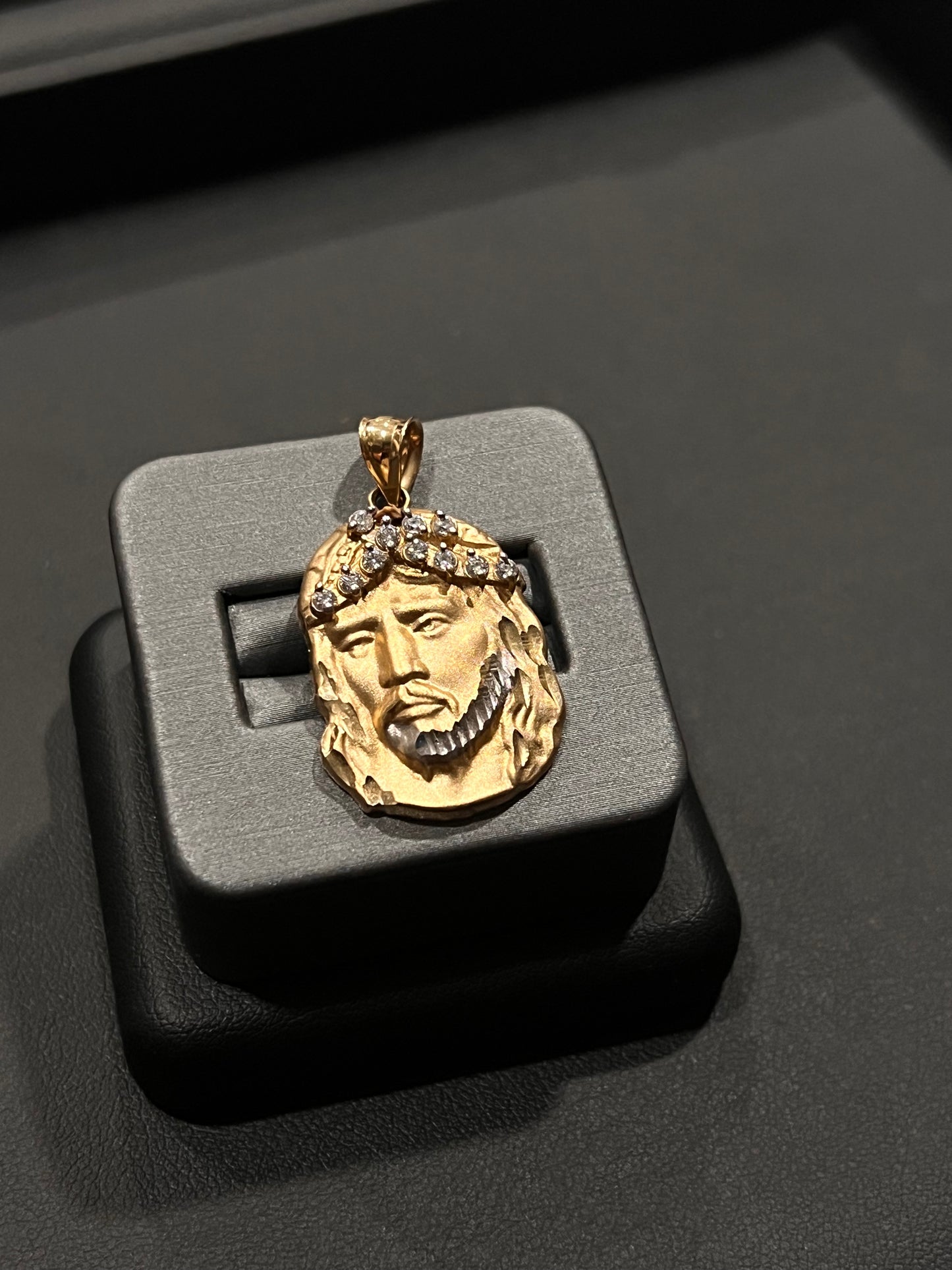 14k real gold Jesus face pendant