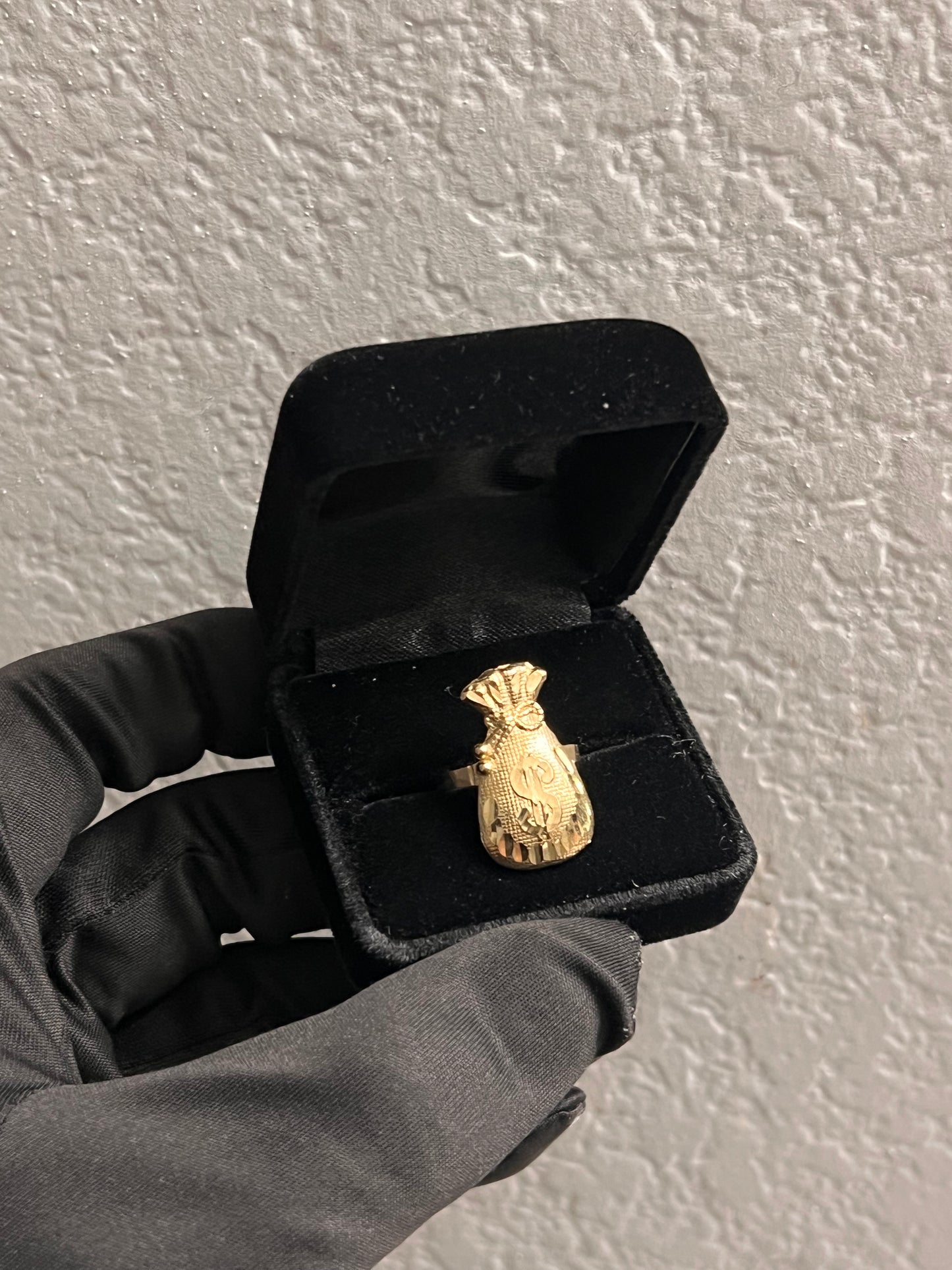 Money bag ring 10k real gold