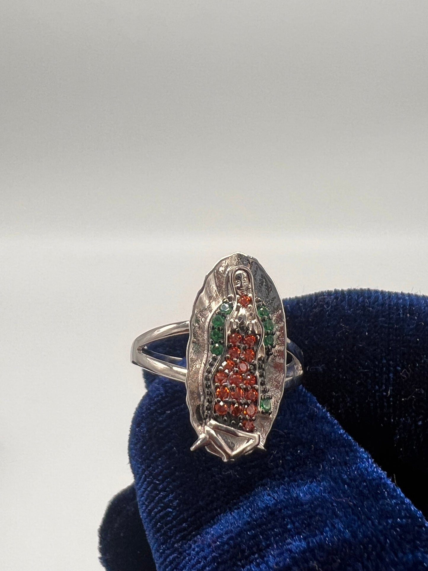 Virgen Mary ring real silver