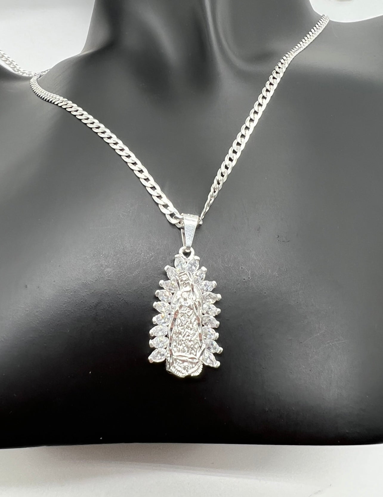 Mini Virgen Mary White Crown .925 Real Silver