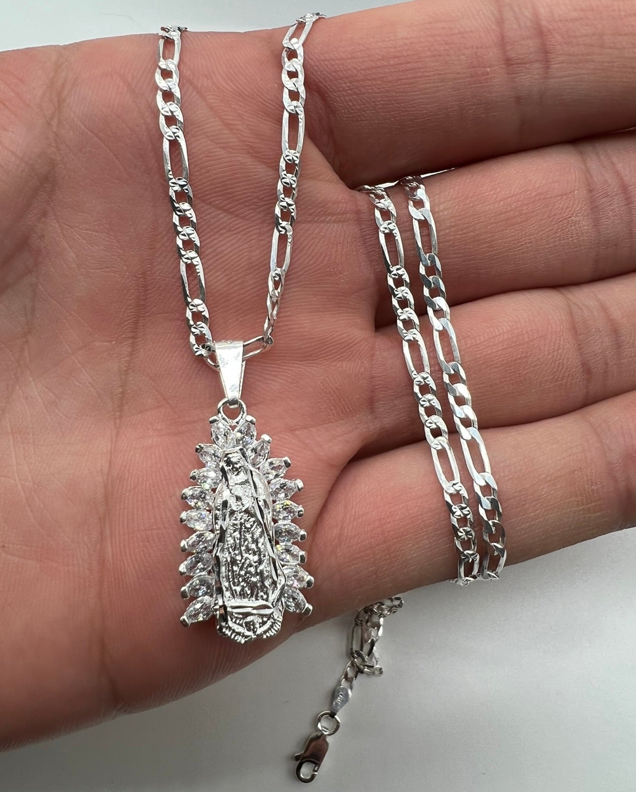 Mini Virgen Mary White Crown .925 Real Silver