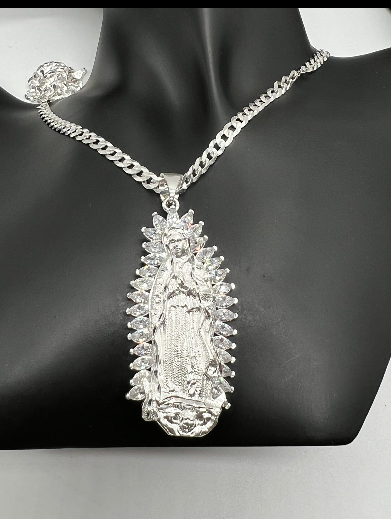 Virgencita 3D Large w White Crown, .925 Real Silver