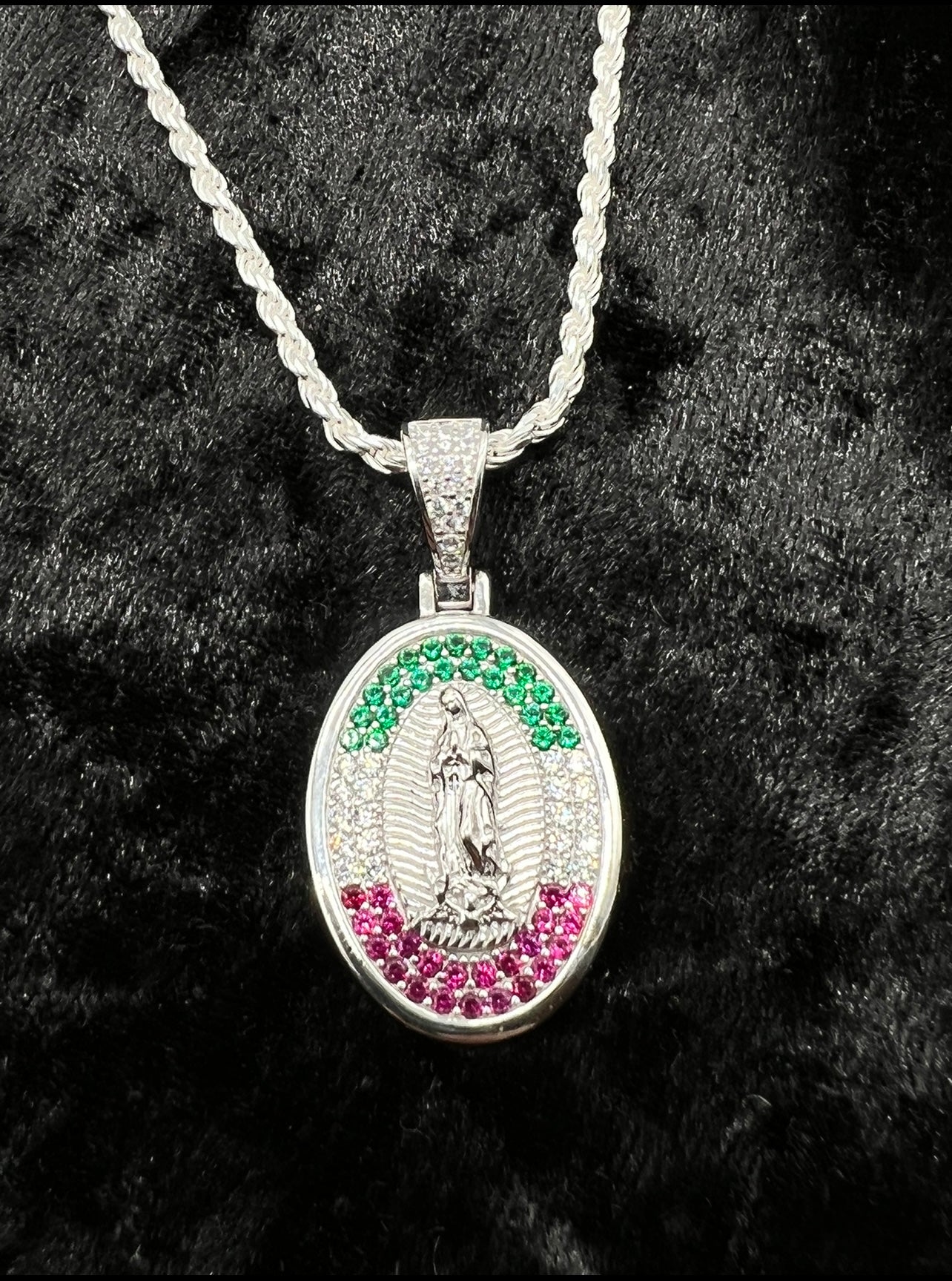 Virgen Mary Medalla Mex Flag Bezel, .925 Real Silver