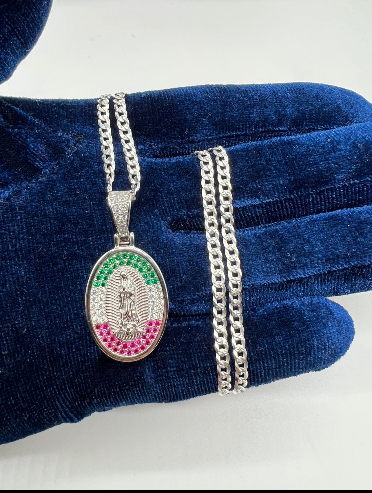 Virgen Mary Medalla Mex Flag Bezel, .925 Real Silver