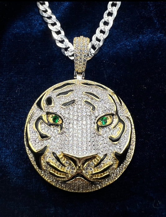 Emerald Eye Tiger w Enamel, .925 Real Silver