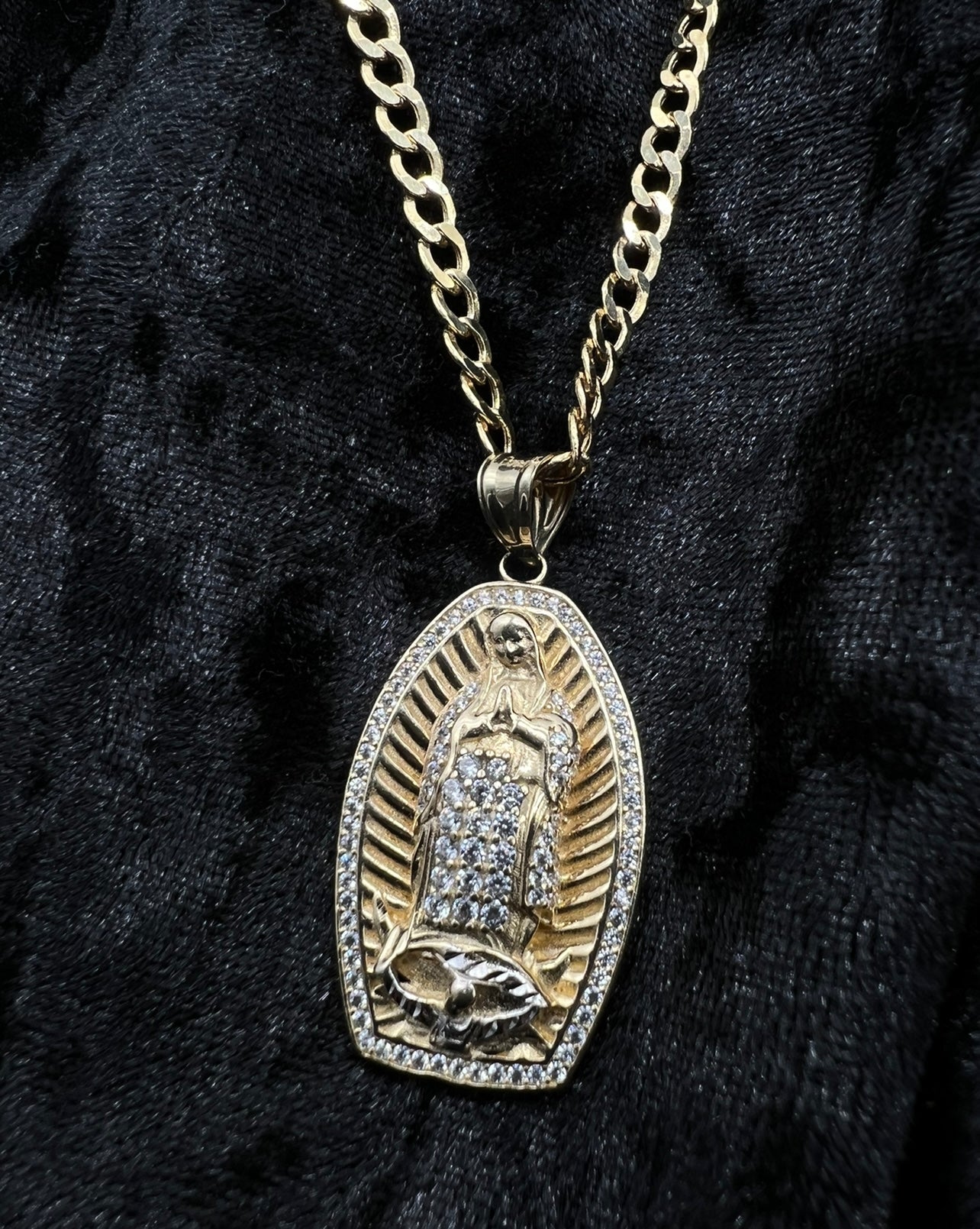 Virgen Mary W CZ, .14k Real Gold