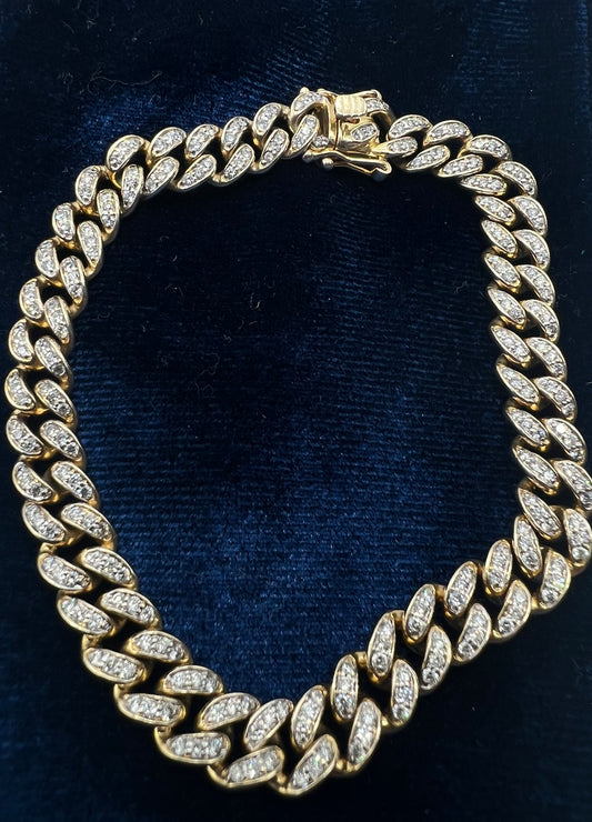 10k Yellow Gold Cuban natural Diamond Bracelet!!