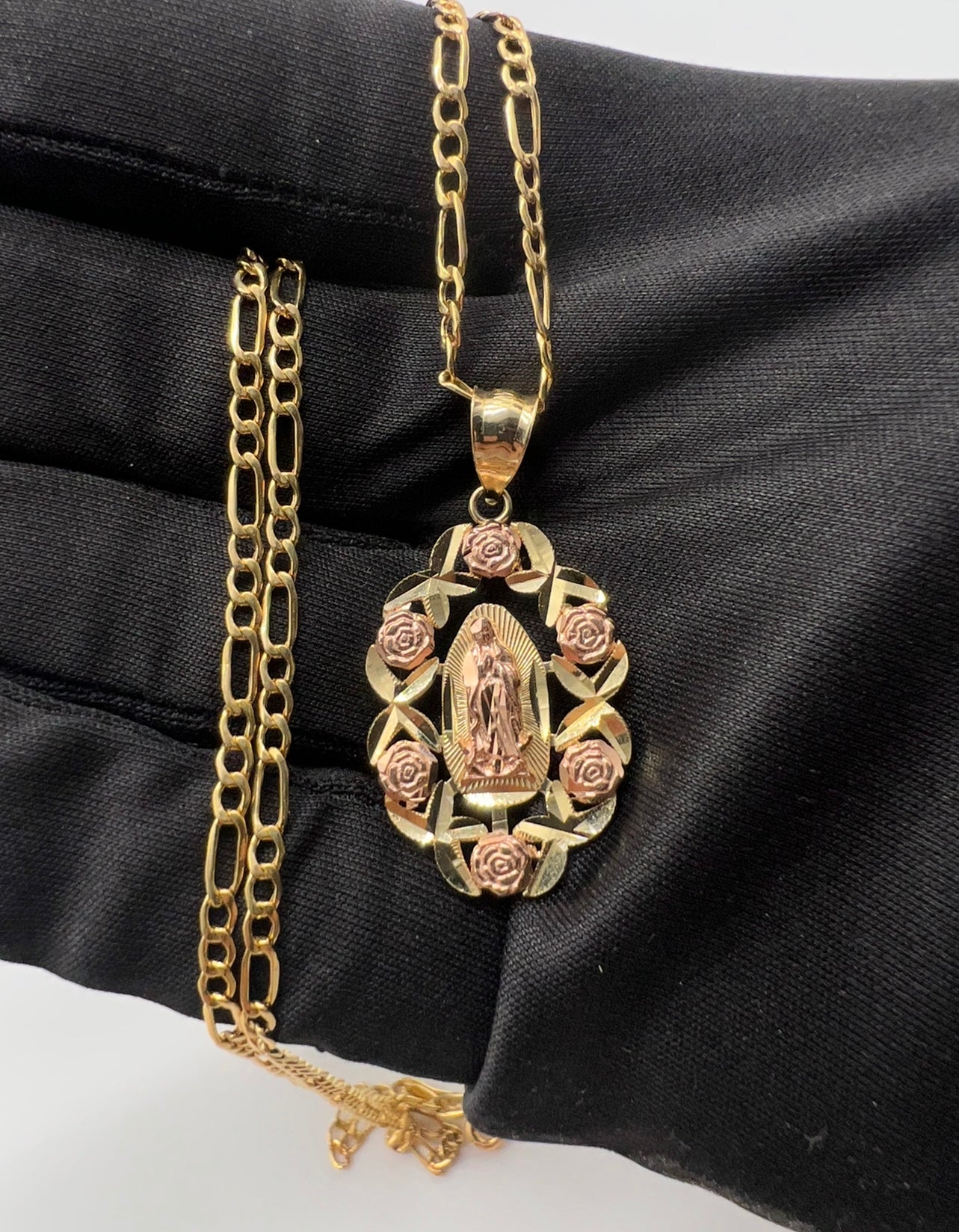 Flower Virgencita Medalla 14k Real Gold